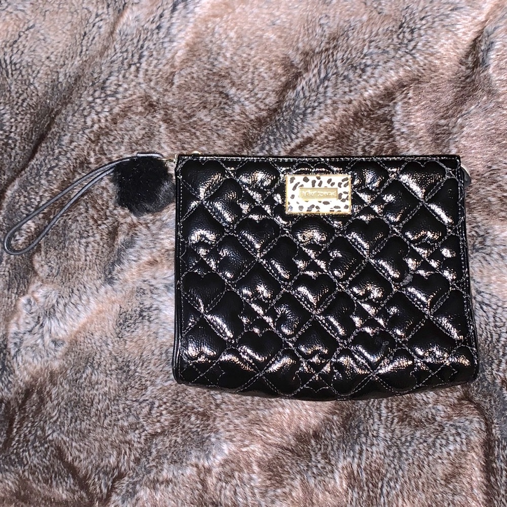 NWOT Authentic Betsy Johnson Clutch Purse in Black